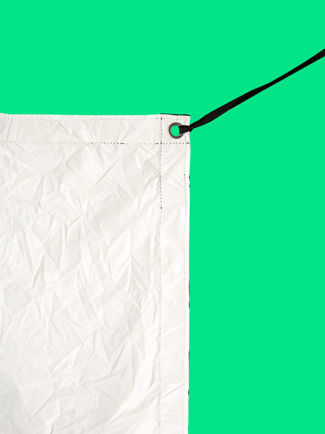 KinoSun 12x12ft Ultra Bounce Black & White Reflect Block – 3.6x3.6m Photography Backdrop